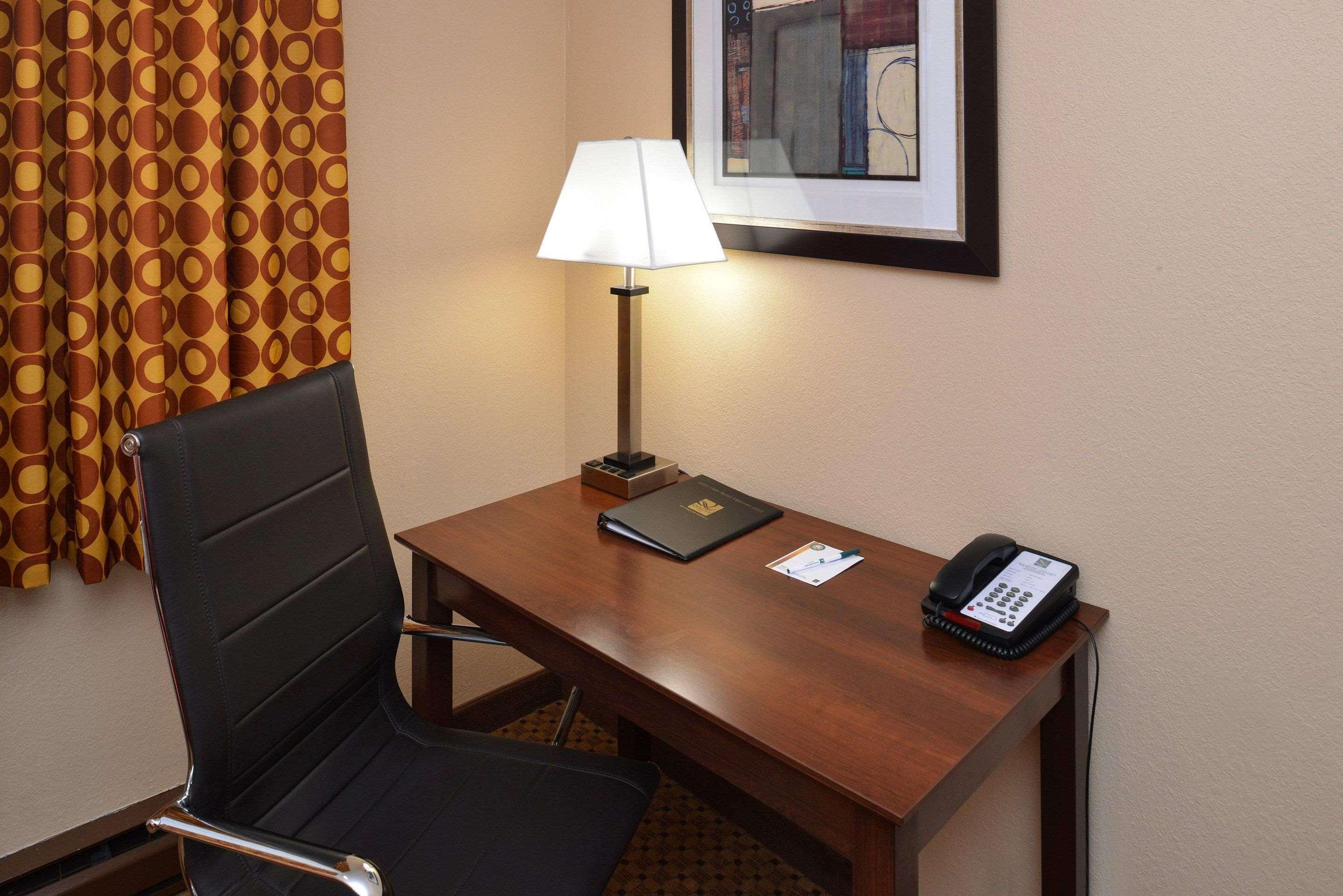 Quality Inn Appleton Exterior photo